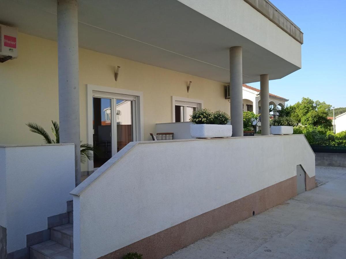 Apartments Blazenka Trogir Eksteriør bilde